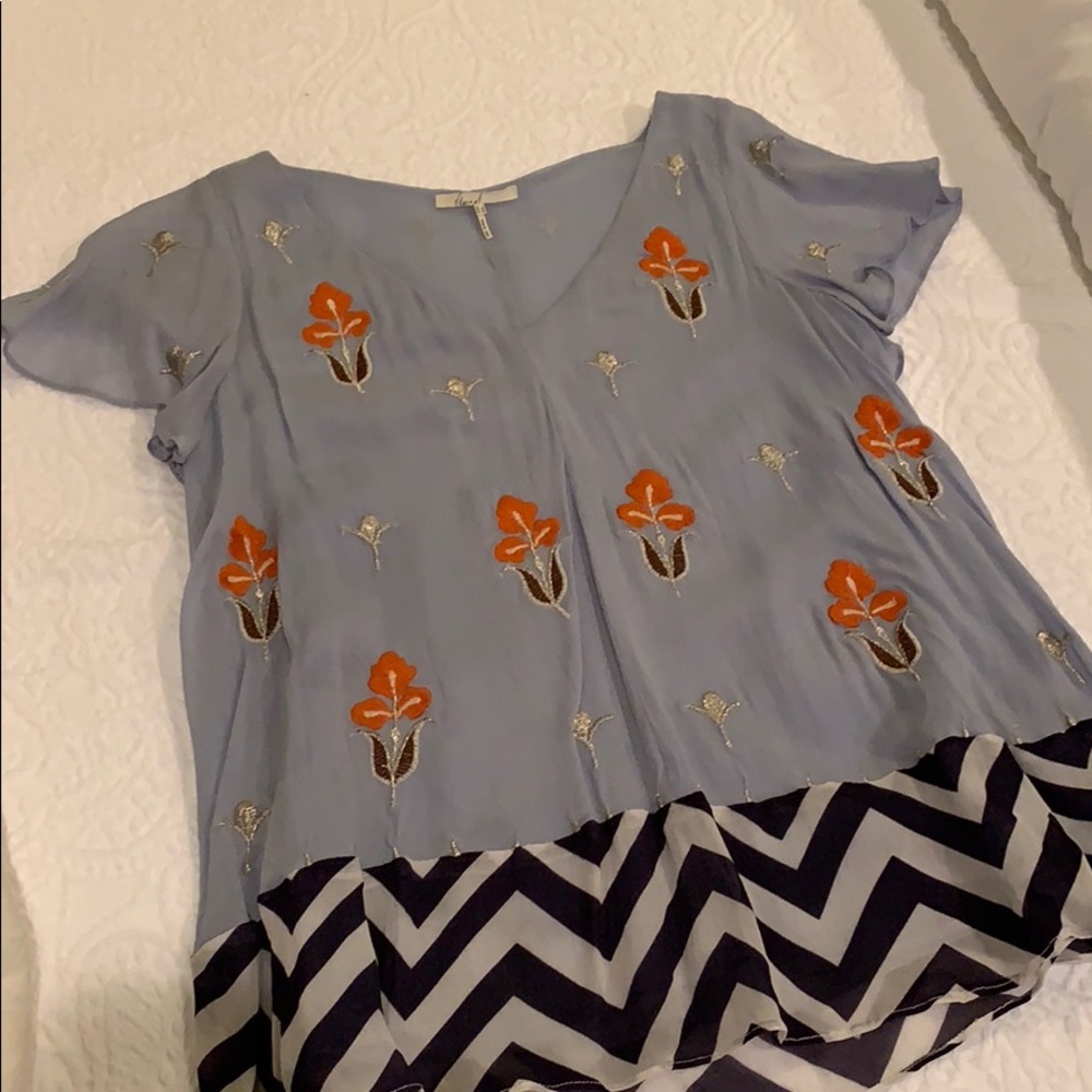 Floreat size 2 baby blue blouse